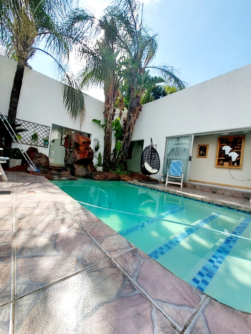 3 Bedroom Property for Sale in Flamwood North West